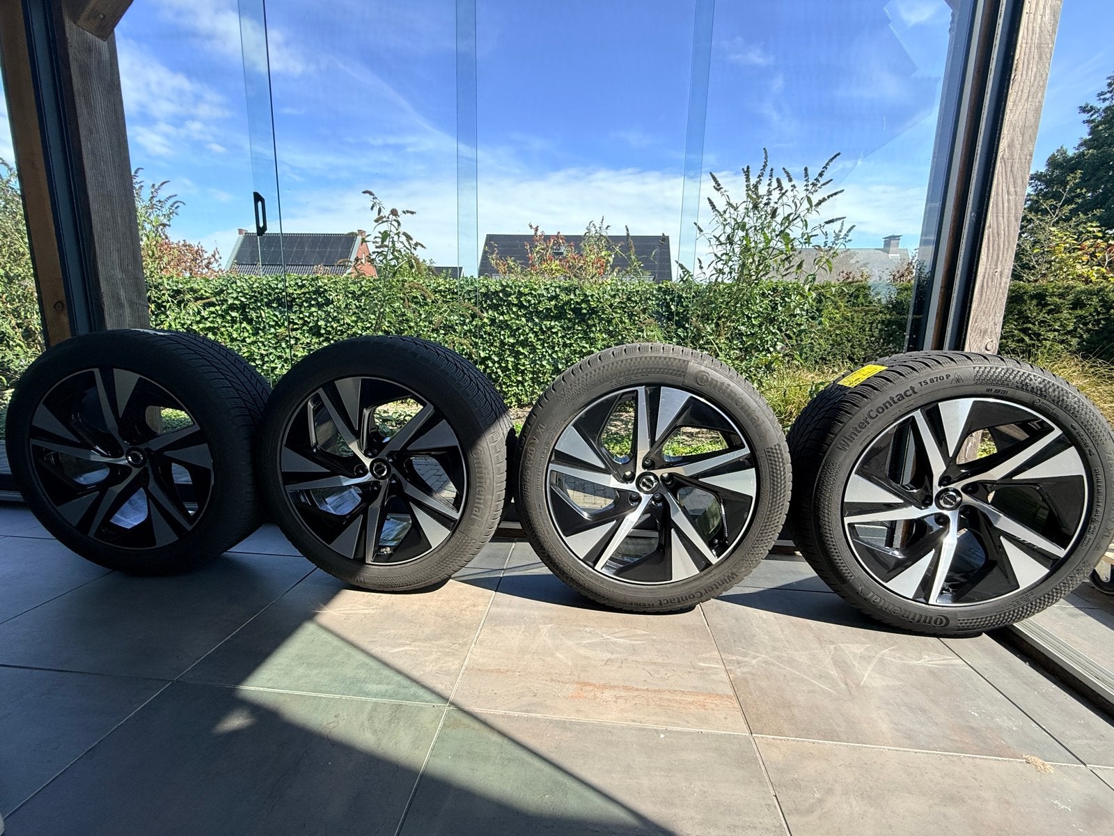 Continental winterbanden voor Volvo XC90 met velgen, Ophalen, Gebruikt, 275 mm, Banden en Velgen