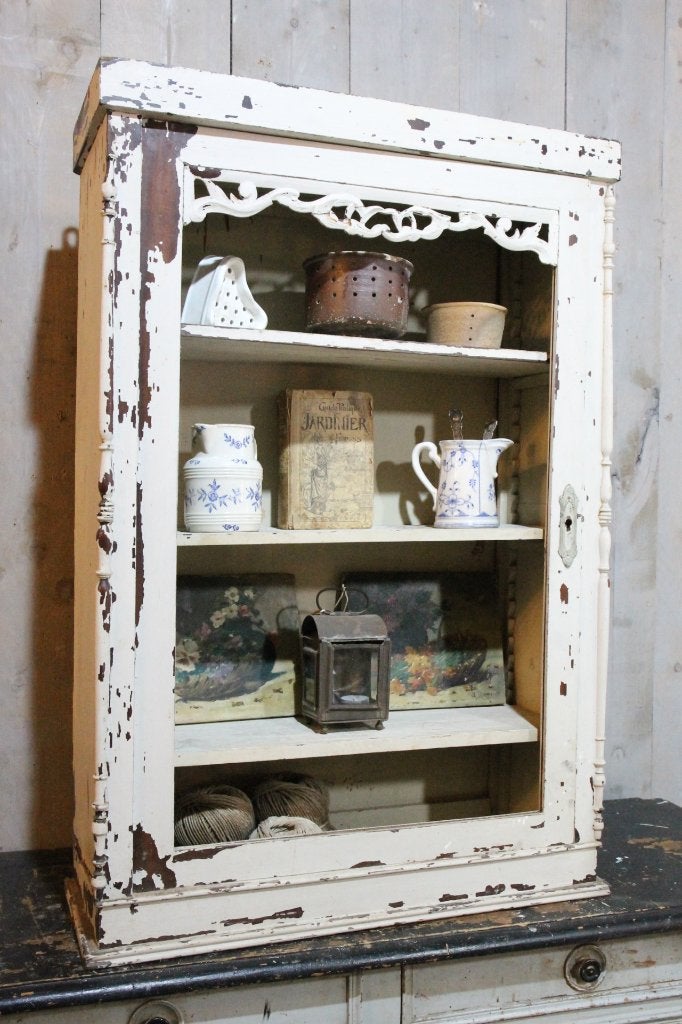 Brocante vitrine kastje, Ophalen