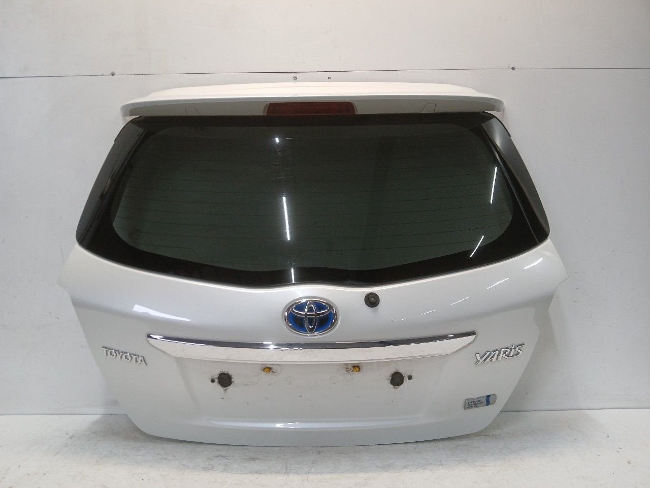 Achterklep Toyota Yaris, Onderdelen@venauto.nl, Van der Ven Autorecycling B.V., Gebruikt, Ettenseweg 76, 4706 PB Roosendaal, The Netherlands