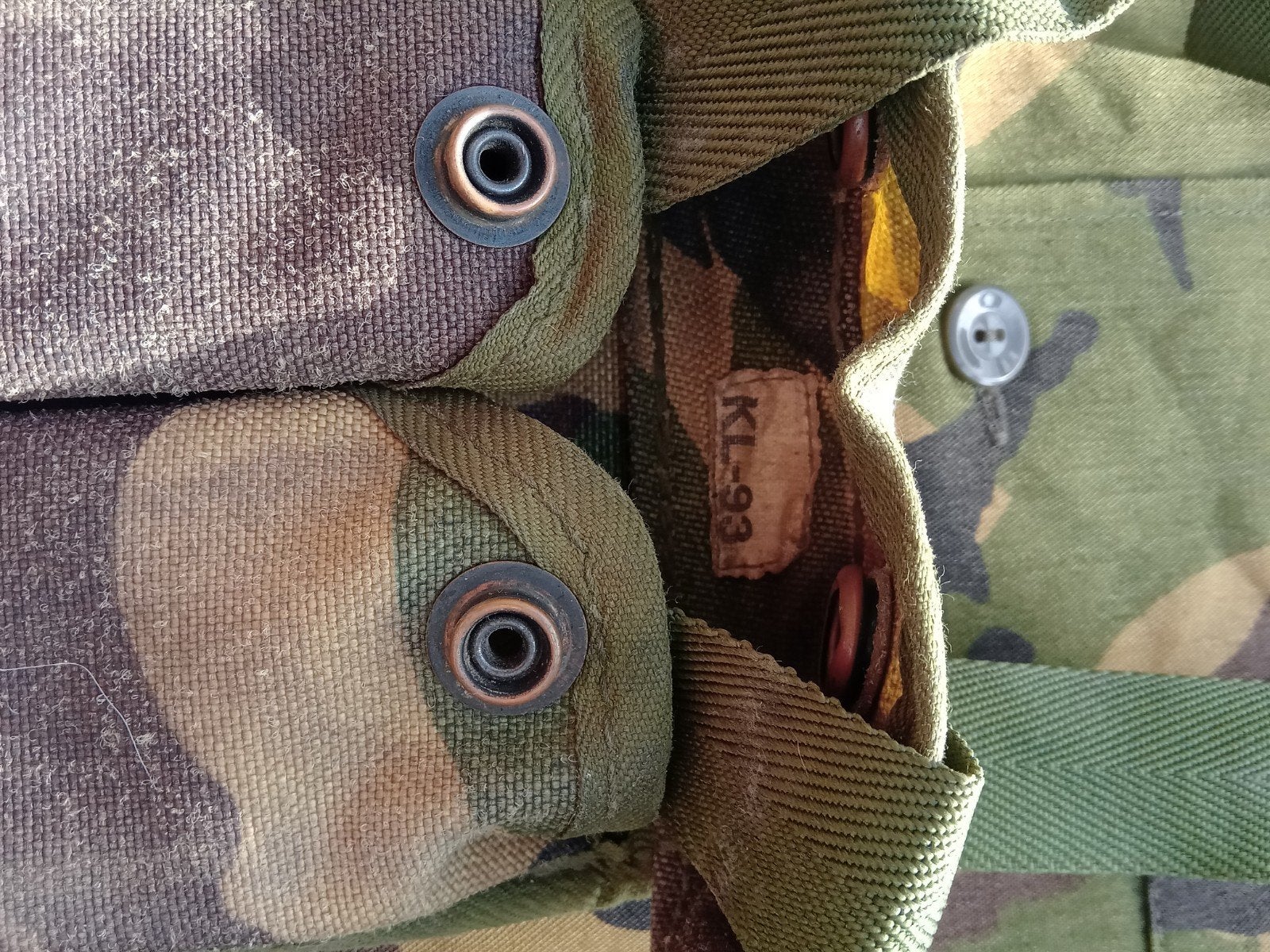 Magazijntas voor munitie KL-93 (camouflage), Ophalen of Verzenden, Landmacht, Nederland, Overige typen
