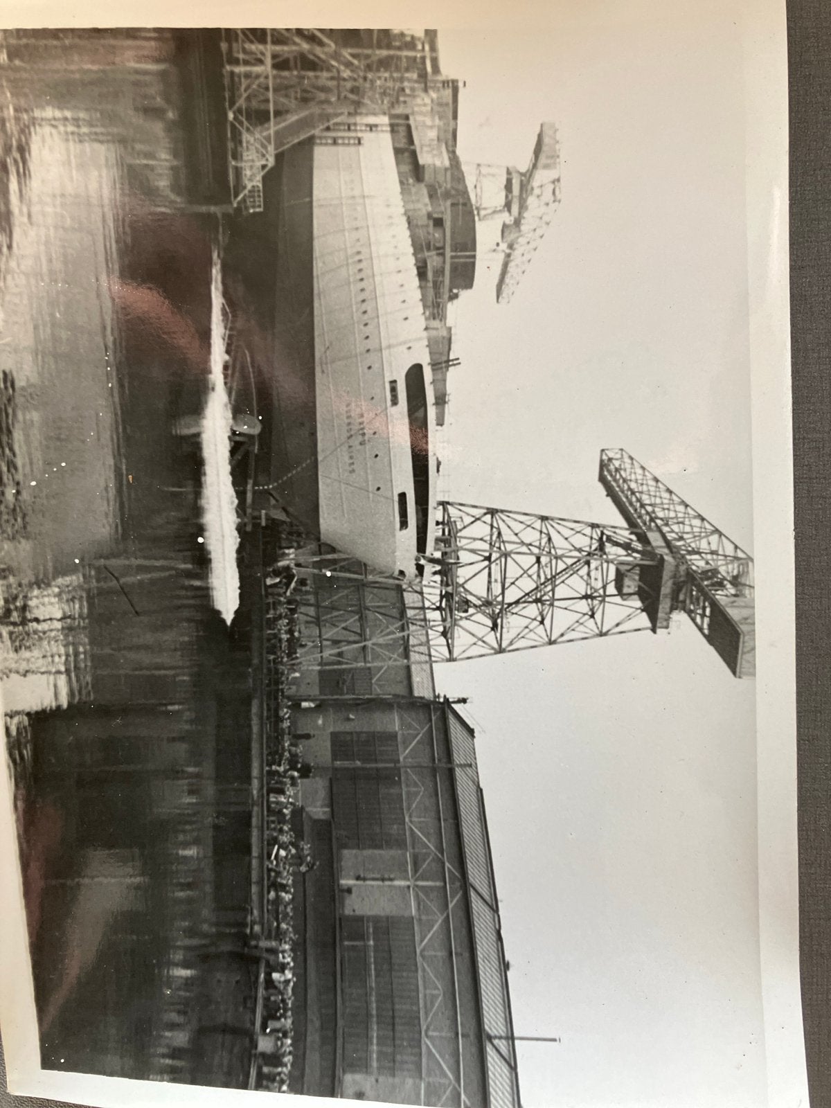 Historische foto: Te waterlating schip Maipu Vlissingen, Gebruikt, Verzenden, Foto, Voor 1940