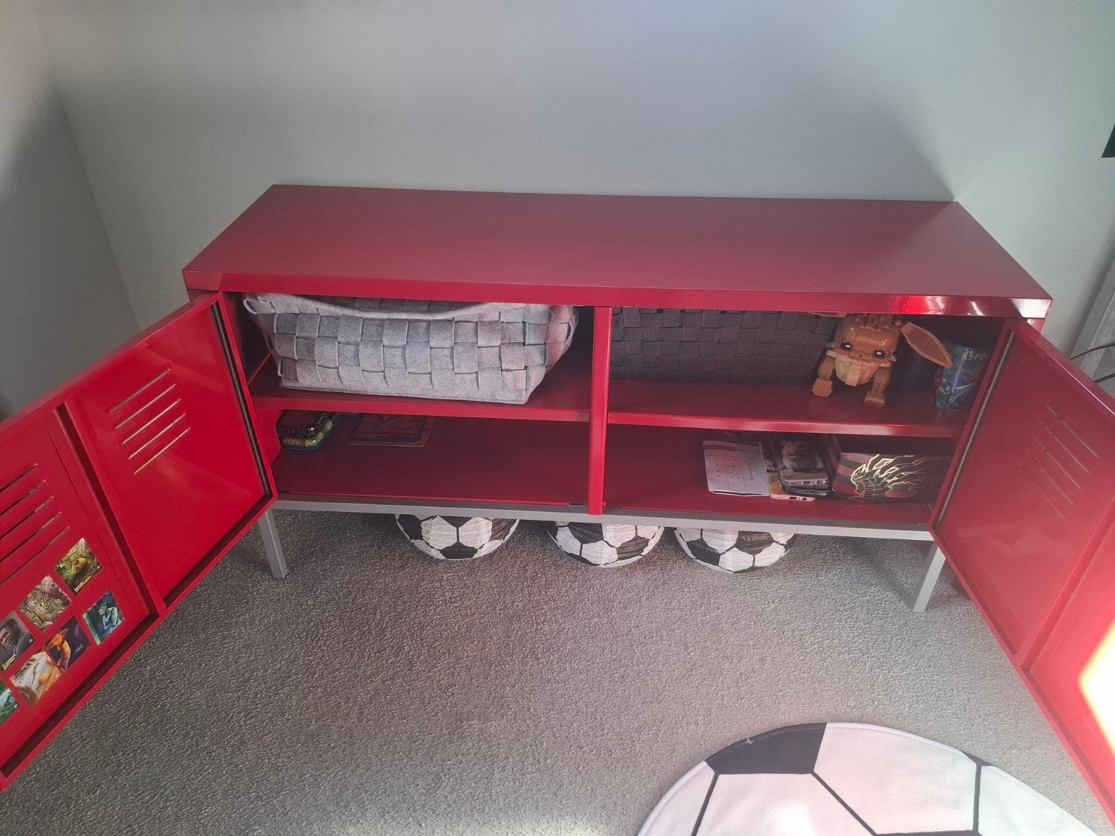 Kastje ikea rood, Huis en Inrichting, Ophalen, Gebruikt