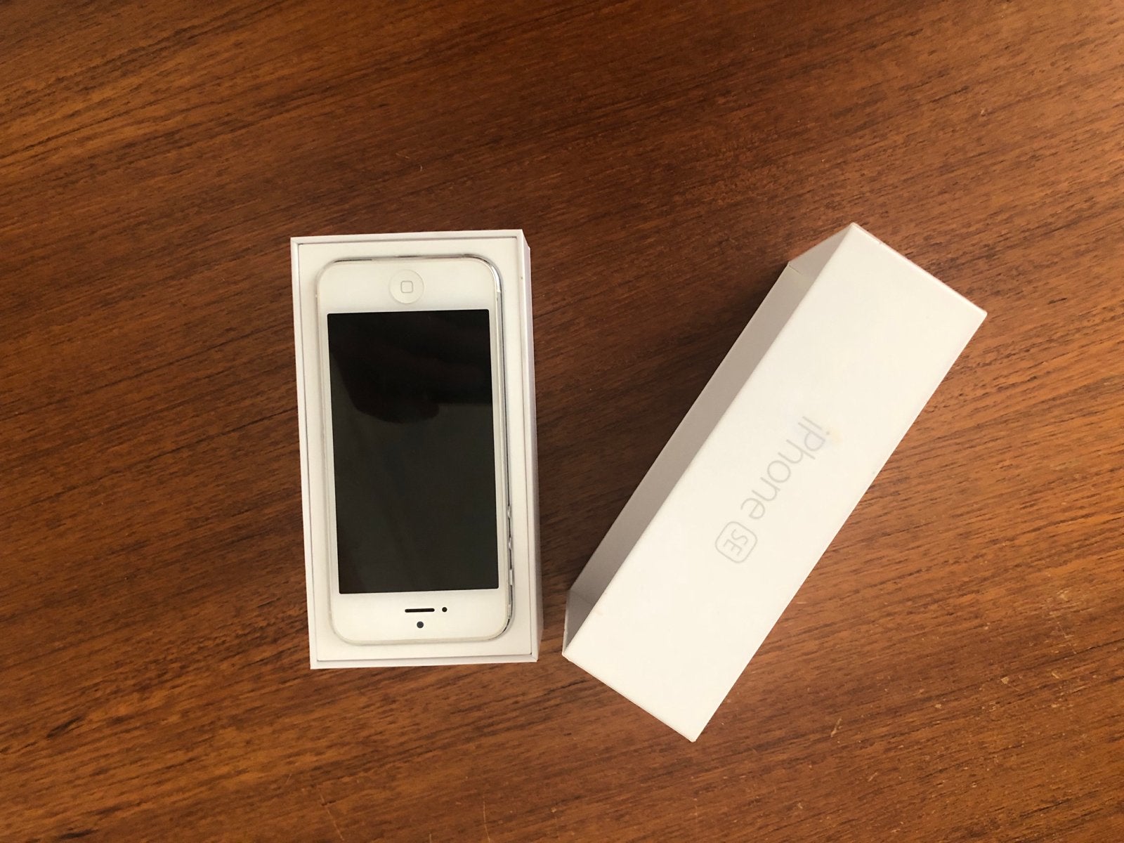 iPhone SE 32GB (2016) - Wit - Inclusief doos, Telecommunicatie, Mobiele telefoons | Apple iPhone, Gebruikt, Wit, Ophalen of Verzenden