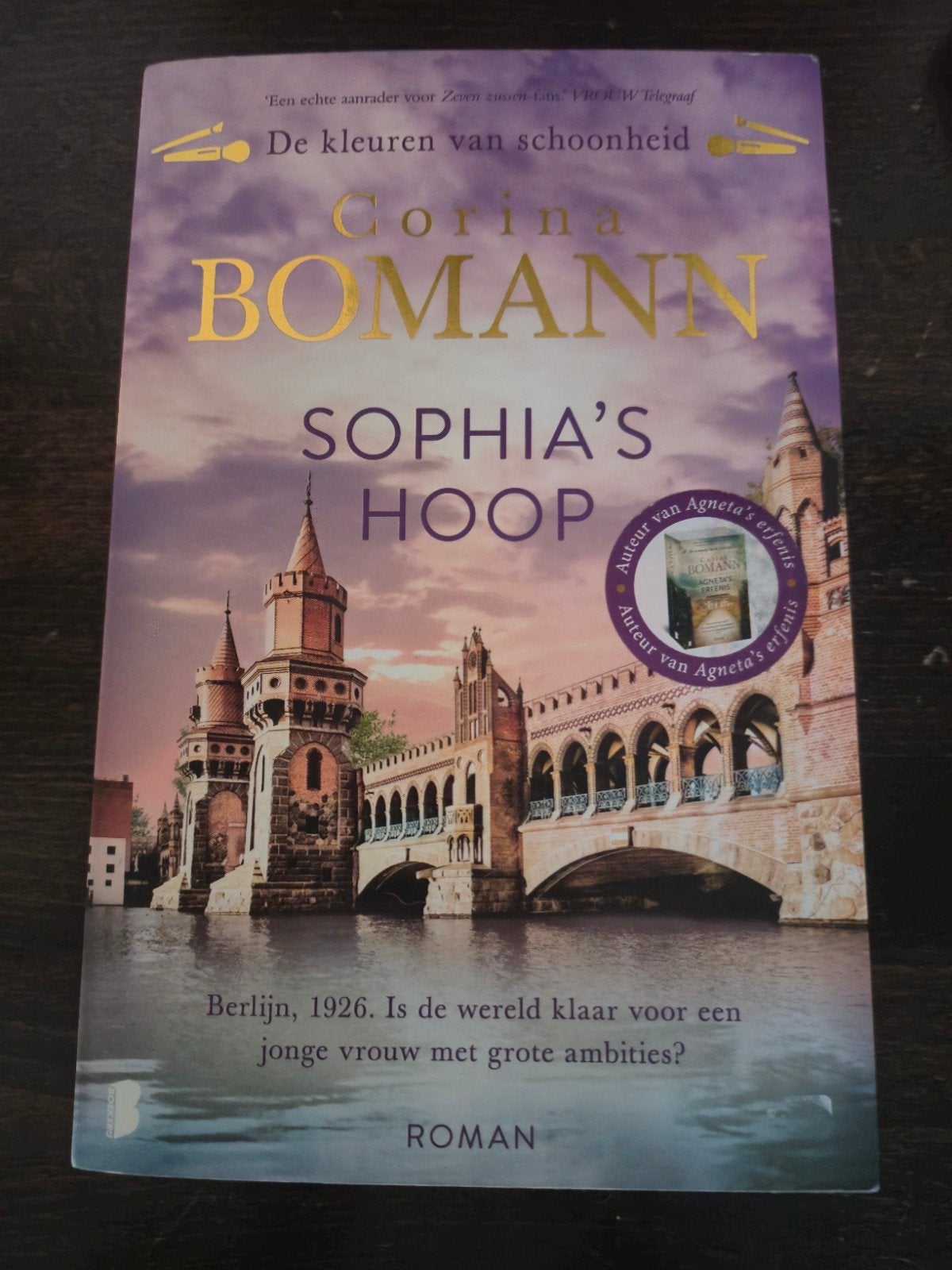 Sophia's Hoop - Corina Bomann (Roman), Ophalen of Verzenden, Zo goed als nieuw, Corina Bomann