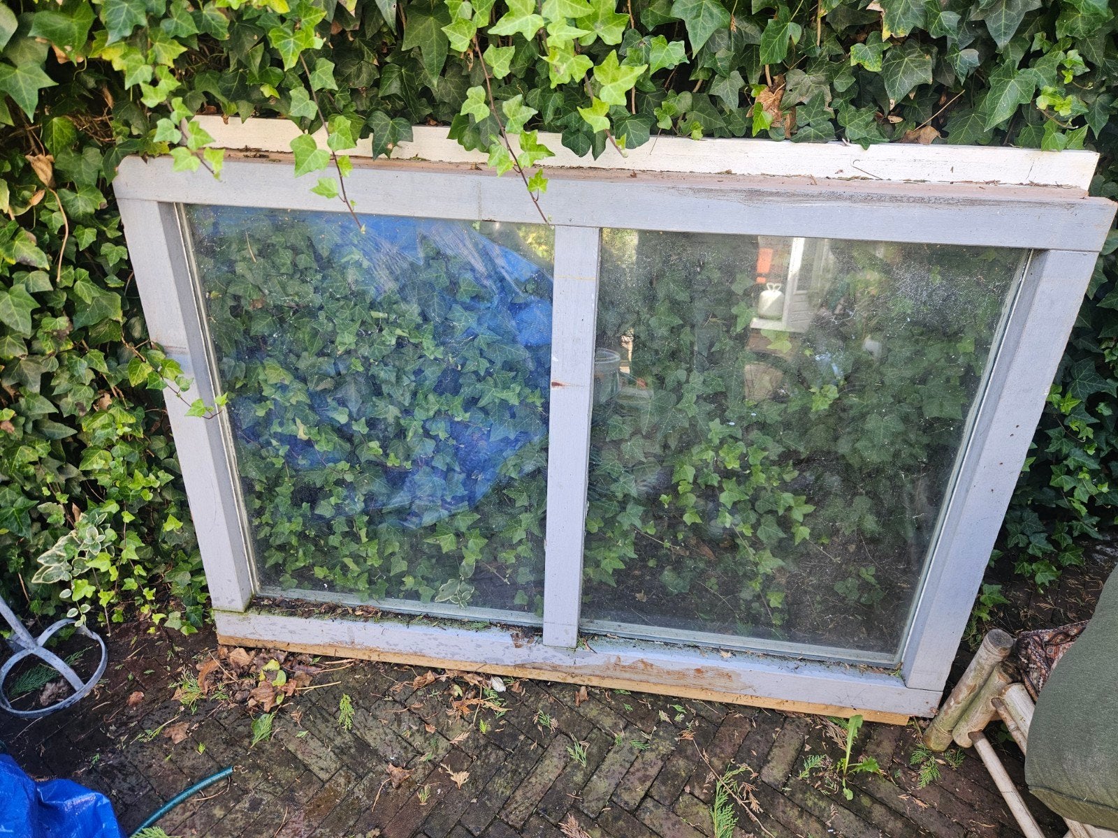Hardhouten raam met dubbelglas 145x97cm, Doe-het-zelf en Verbouw, Ophalen, Gevelraam of Ruit, 80 tot 120 cm, Zo goed als nieuw