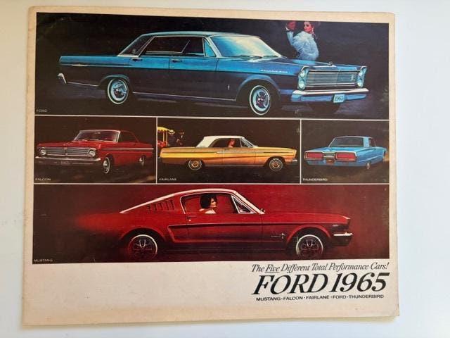 Ford Mustang 1965 Folder Sales Brochure, Ophalen of Verzenden, Gelezen, Ford