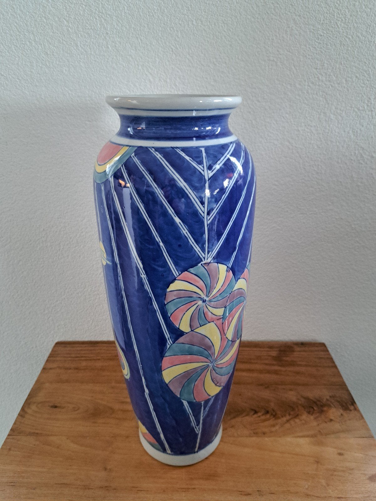 Vintage Chinese vaas blauwe-wit zon/bliksem/parasolmotieven, Steen/keramiek, Blauw, Ophalen of Verzenden, 41 cm