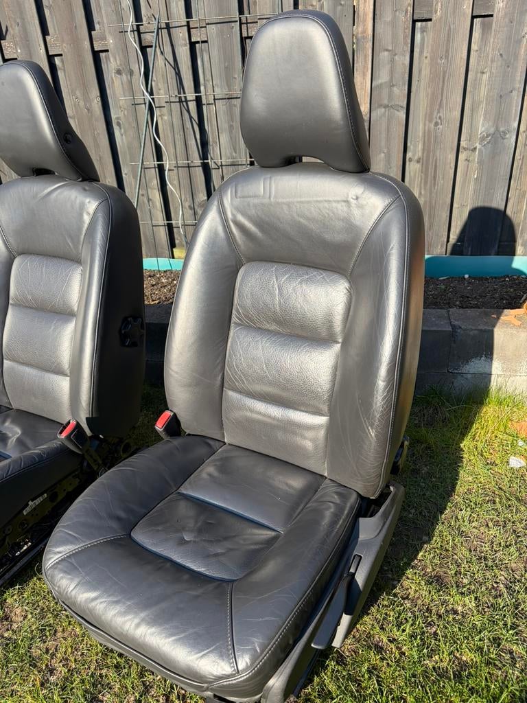 Volvo V70 interieur zwart leer, Auto-onderdelen, Interieur en Bekleding, Ophalen, Gebruikt, Volvo