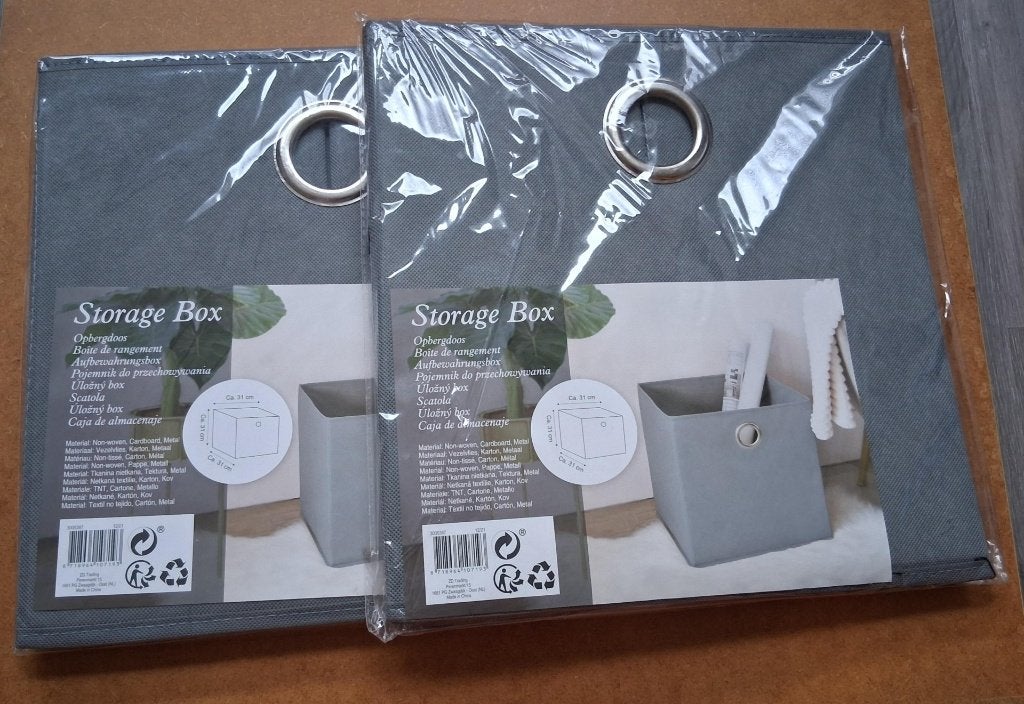 2 grijze opbergbakken, Huis en Inrichting, Woonaccessoires | Overige, Ophalen of Verzenden, Nieuw, Grijs
