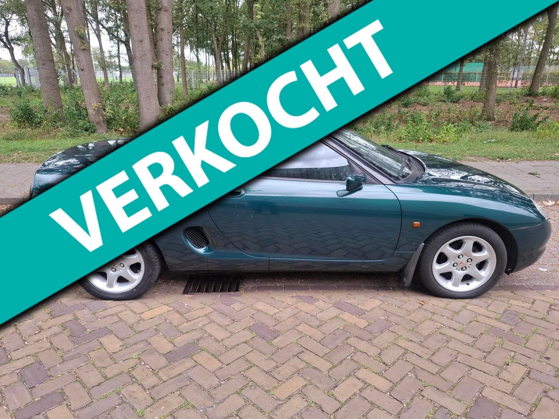 MG F 1.8i km stand 73899 NAP, apk 7-9-2027, Auto's, Euro 2, Achterwielaandrijving, Zwart, 4 cilinders