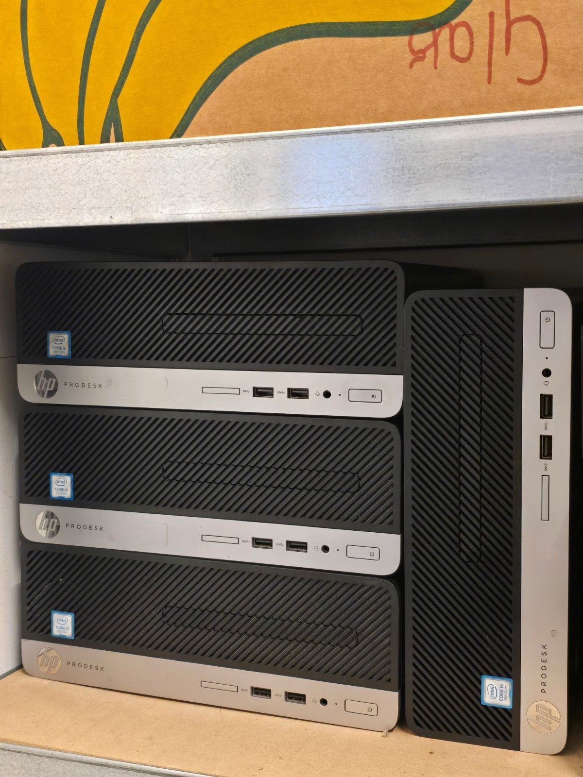 3x HP ProDesk 400 G5 - i5 8500 - 16GB ram - 256GB SSD - W11!, Computers en Software, Ophalen of Verzenden