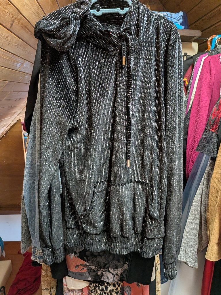 top maat S gitzwart met glitter, Zwart, Ophalen of Verzenden, Zo goed als nieuw, Lange mouw