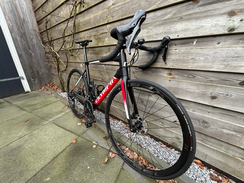 Olympia Ikon Disc 105 Racefiets maat L weinig gebruikt, Fietsen en Brommers, 28 inch, Carbon, Zo goed als nieuw, Meer dan 20 versnellingen