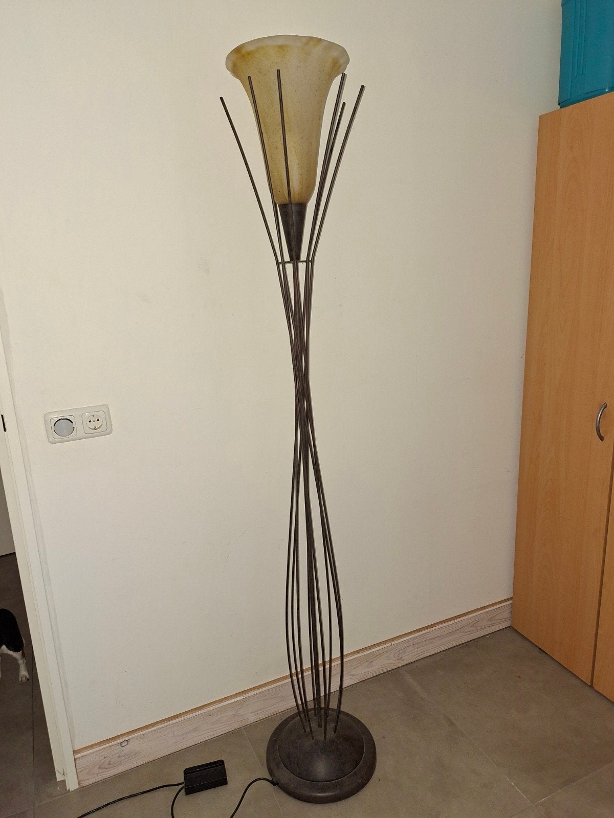 Staande schemerlamp, donkerbruin., Huis en Inrichting, Lampen | Vloerlampen, Ophalen, Gebruikt, 150 tot 200 cm