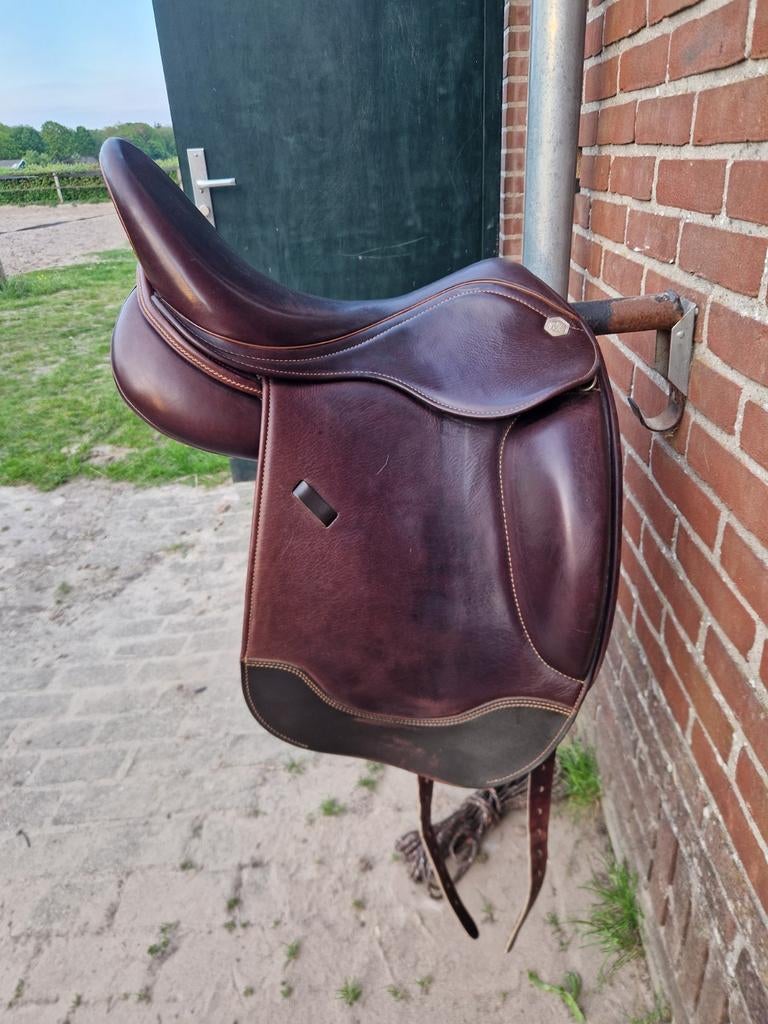 Sella velluto en edix tudor, Dieren en Toebehoren, Paarden en Pony's | Zadels, Ophalen, Gebruikt