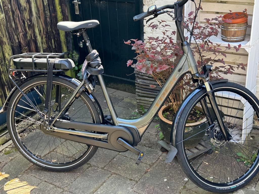 Mooie Trek Electrische fiets  dames  61cm, Zo goed als nieuw, 59 cm of meer, 50 km per accu of meer, Ophalen