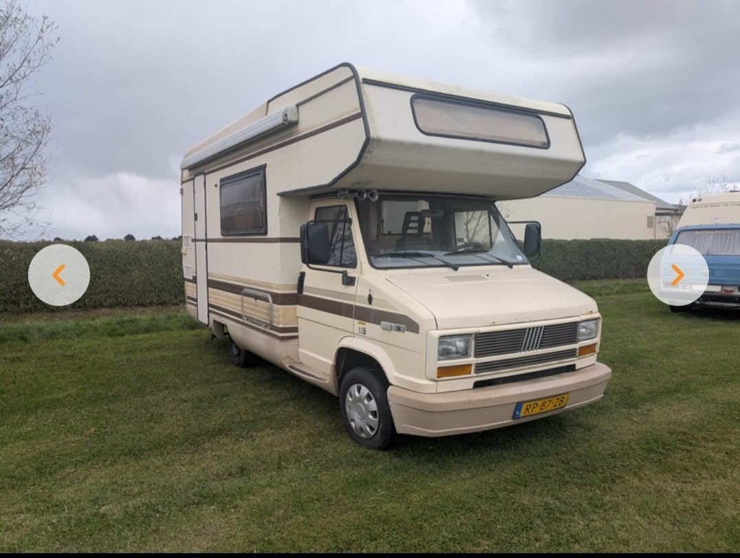 Leuke old timer camper Fiat uit 1987 !!, Caravans en Kamperen, Standaard zit, Alkoof, Fiat, 6 tot 7 meter