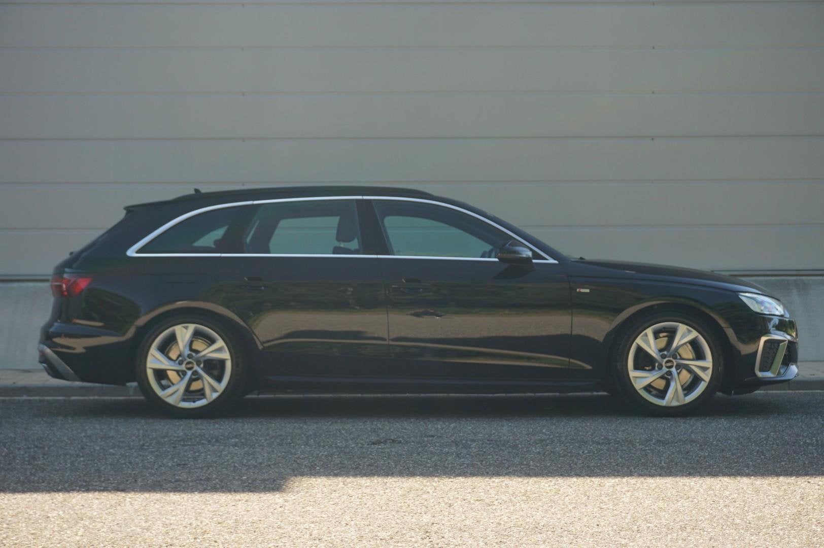 Audi A4 Avant 35 TFSI 150pk MHEV S Edition | Verwarmb.Stuur, Auto's, Gebruikt, 4 cilinders, Zwart, Origineel Nederlands