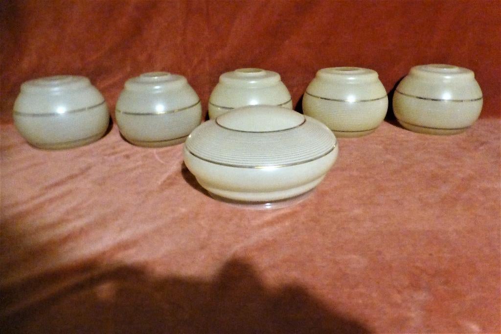 MOOIE GLAZEN KAPJES,EVENTUEEL MET HOUTEL LAMP, Ophalen of Verzenden, Minder dan 100 cm, Glas, Gebruikt