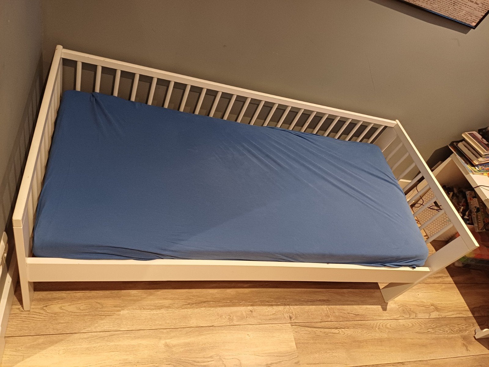 IKEA Kinderbed met lattenbodem en matras - Wit 70 X 160, Kinderen en Baby's, Gebruikt, 70 tot 85 cm, 140 tot 160 cm, Ophalen