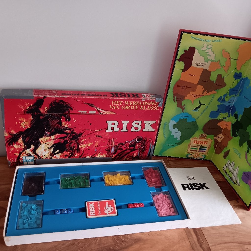 Risk: Het Wereldspel van Grote Klasse - Vintage Editie, Vijf spelers of meer, Ophalen of Verzenden, Gebruikt, Clipper