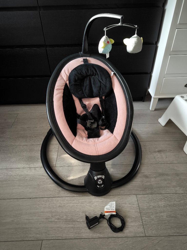 Qute Q-Rocker elektrische babyschommelstoel, Schommelstoel, Ophalen, Overige merken, Met gordel(s) of riempje(s)