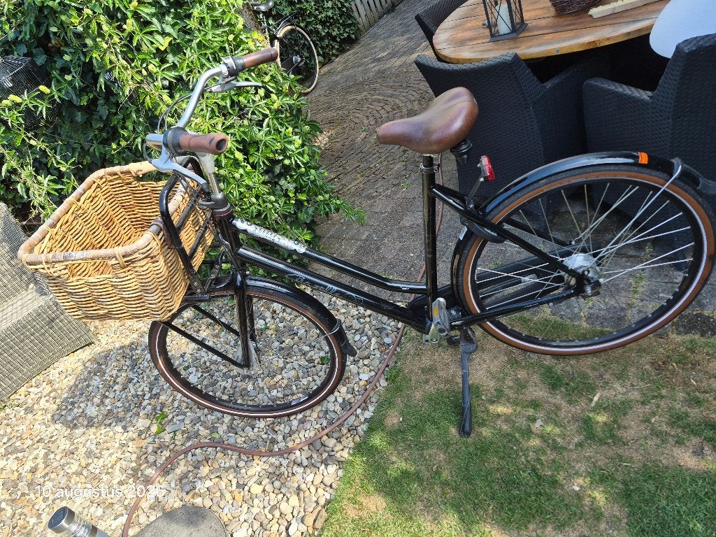 Dames Fiets zwart  28 inch Gazelle, Fietsen en Brommers, Fietsen | Dames | Damesfietsen, Ophalen, Versnellingen, Gazelle, Trommelrem