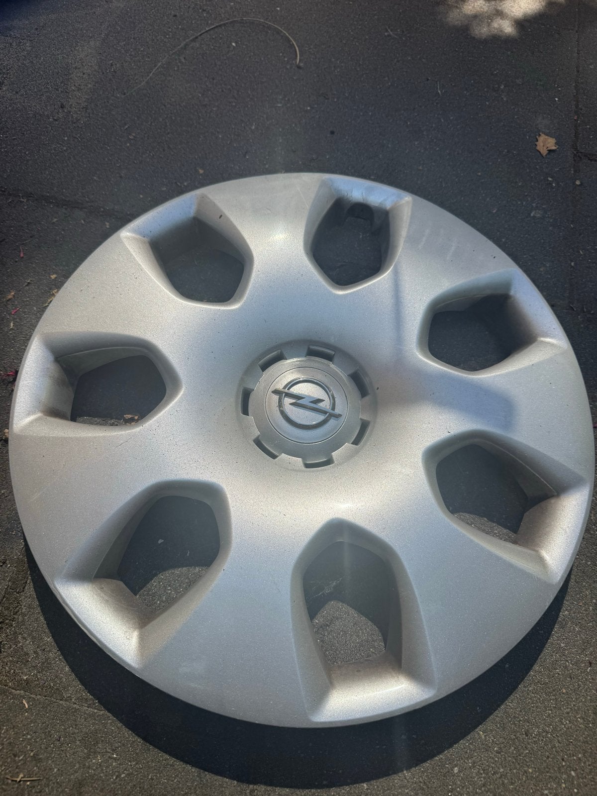 Set van 4 Opel wieldoppen - Astra J / Zafira C, Auto diversen, Ophalen, Gebruikt