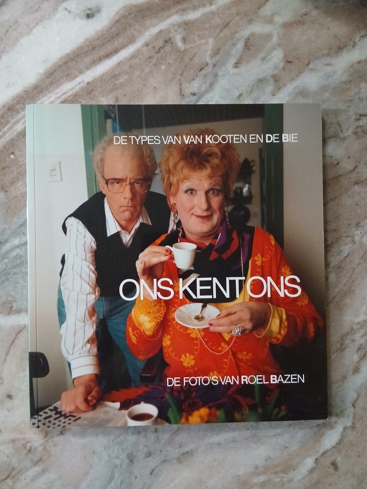 Ons Kent Ons - De Types van Van Kooten en De Bie, Boeken, Ophalen of Verzenden, Zo goed als nieuw, Kooten en De Bie, Nederland