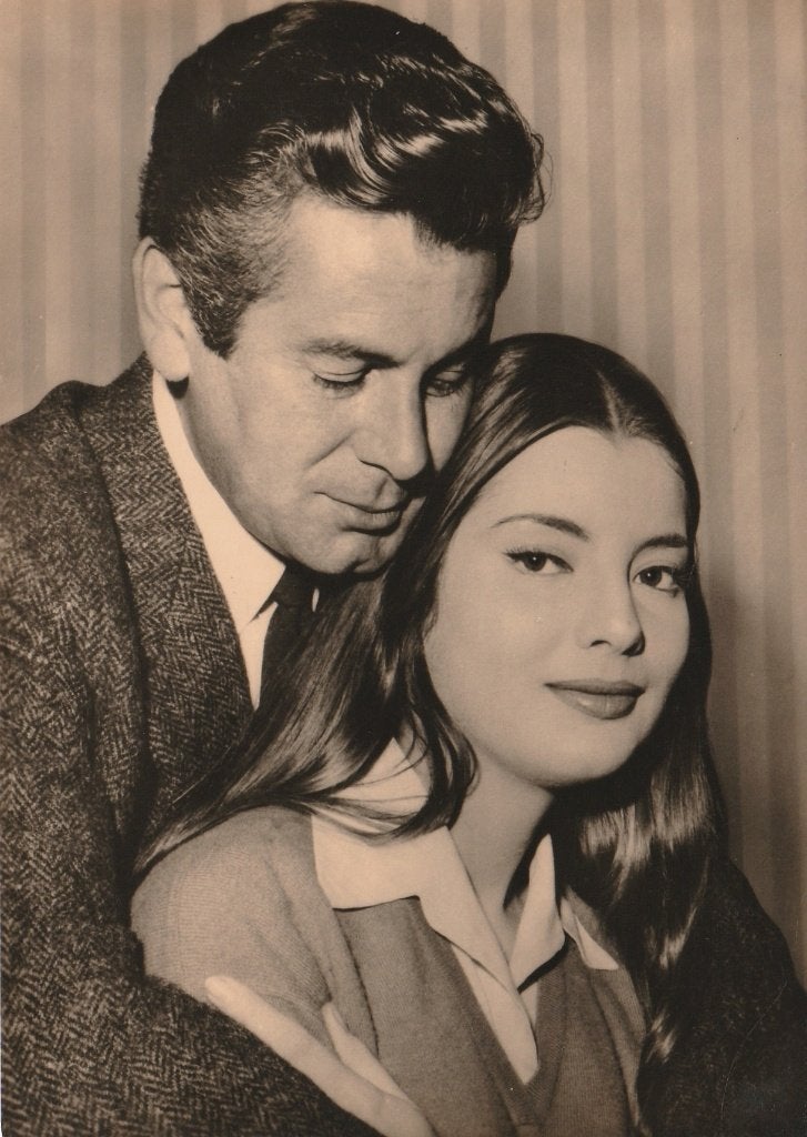 Oude Kaart Jacqueline Sassard & José Suarez, Ophalen of Verzenden, Zo goed als nieuw, Film, Foto of Kaart