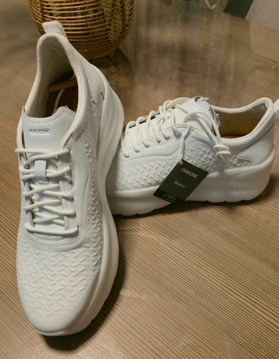 Geox Sneakers - Nieuw met labels, Geox, Wit, Nieuw, Ophalen of Verzenden