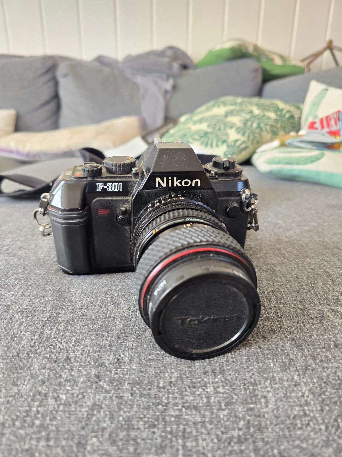 Nikon F-301 analoge spiegelreflexcamera met Tokina lens, Audio, Tv en Foto, Ophalen of Verzenden, Gebruikt, Spiegelreflex, Nikon