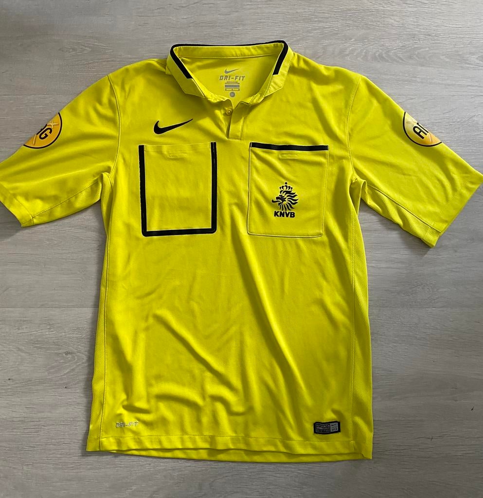 Nike Dry Fit scheidsrechtersshirt maat M, Ophalen of Verzenden, Zo goed als nieuw, Shirt