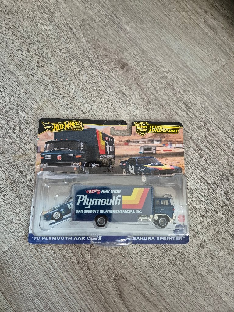 Hot Wheels Plymouth AAR Cuda & Sakura Sprinter Team Transpor, Ophalen of Verzenden, Nieuw, Auto