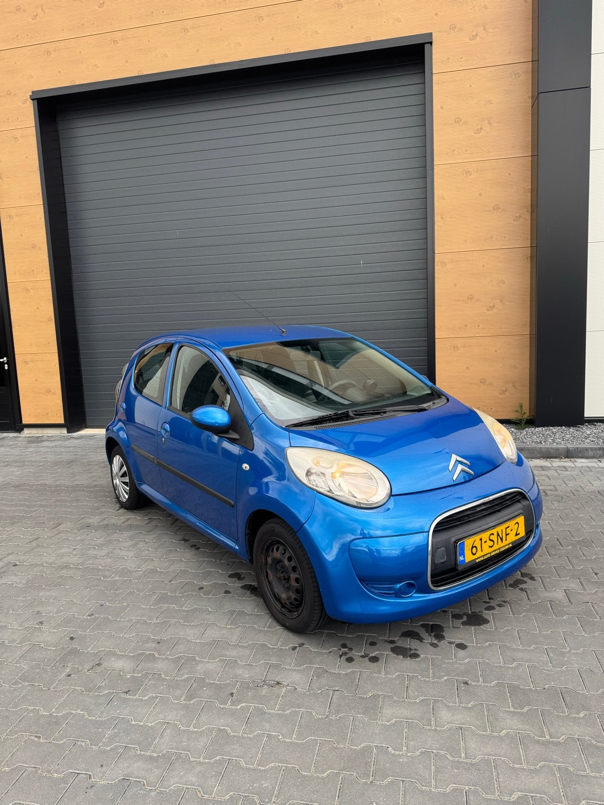 Citroën C1 1.0i 68PK 5D 2011 Nieuwe APK tot 03-10-2027, Auto's, Voorwielaandrijving, Stof, C1, 68 pk