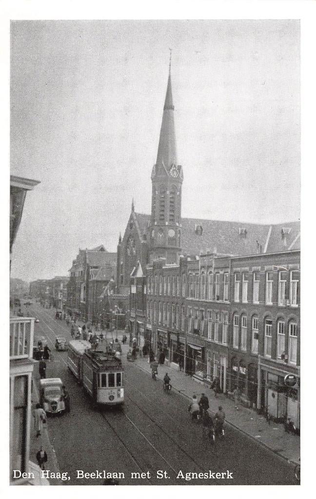 Den Haag, Beeklaan met St. Agneskerk, Ophalen of Verzenden, 1940 tot 1960, Ongelopen, Zuid-Holland