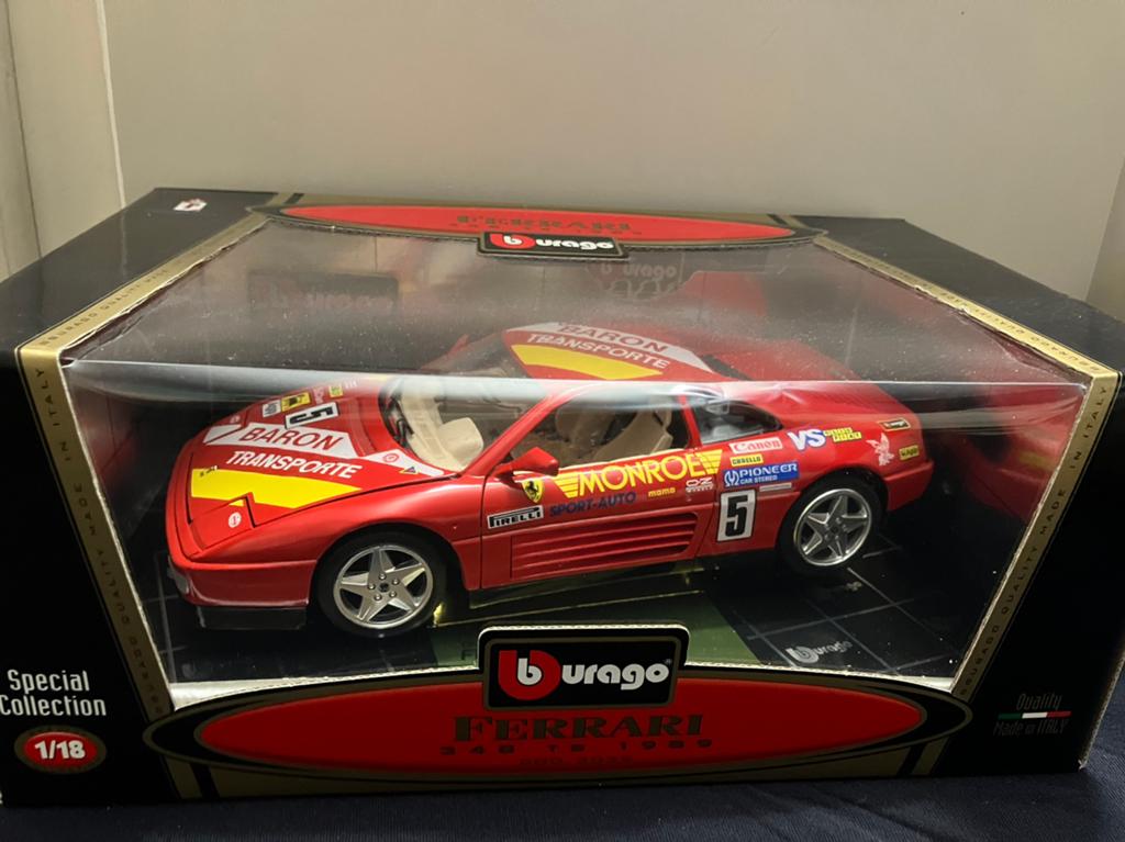 Baron transporte ferrari bburago special, Hobby en Vrije tijd, Modelauto's | 1:18, Ophalen of Verzenden, Zo goed als nieuw, Bburago