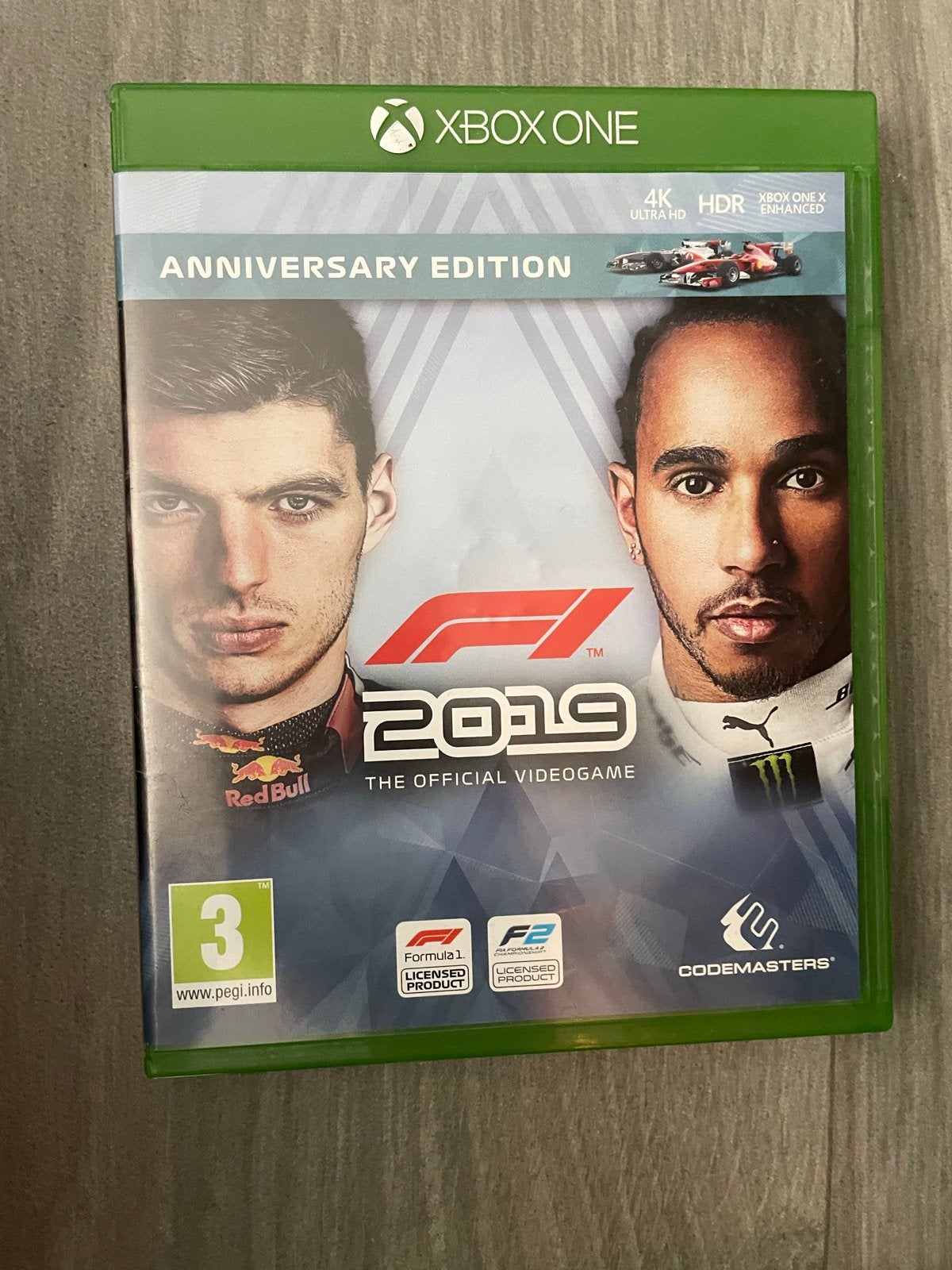 F1 2019 Anniversary Edition Xbox One - Racegame, Gebruikt, 1 speler, Racen en Vliegen, Ophalen of Verzenden