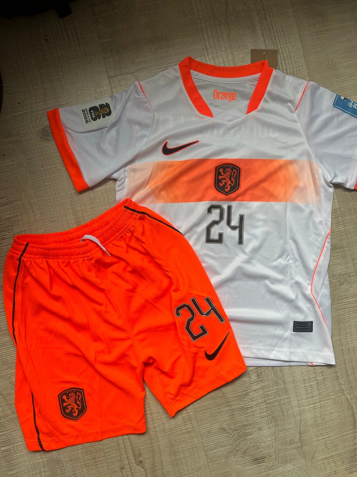 Nederlands Elftal kindersetje maat 158 Summerville 24, Wit, Nieuw, Ophalen of Verzenden, Voetbal