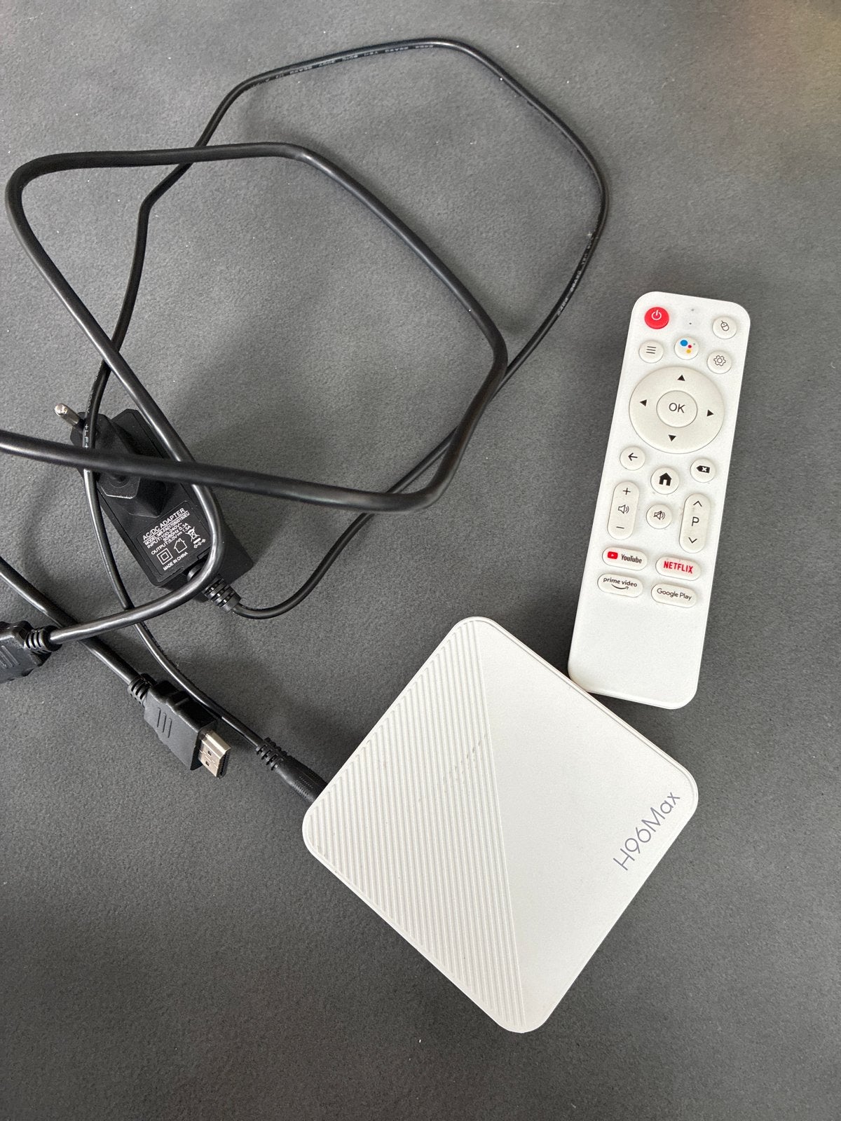 H96 Max Android TV Box met afstandsbediening, Ophalen of Verzenden, Gebruikt, HDMI, Zonder harde schijf
