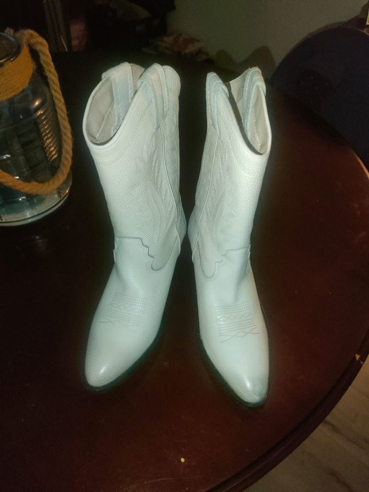 Shoecolate cowboylaarzen maat 40 - Zo goed als nieuw, Ophalen, Shoecolate, Wit, Lage of Enkellaarzen
