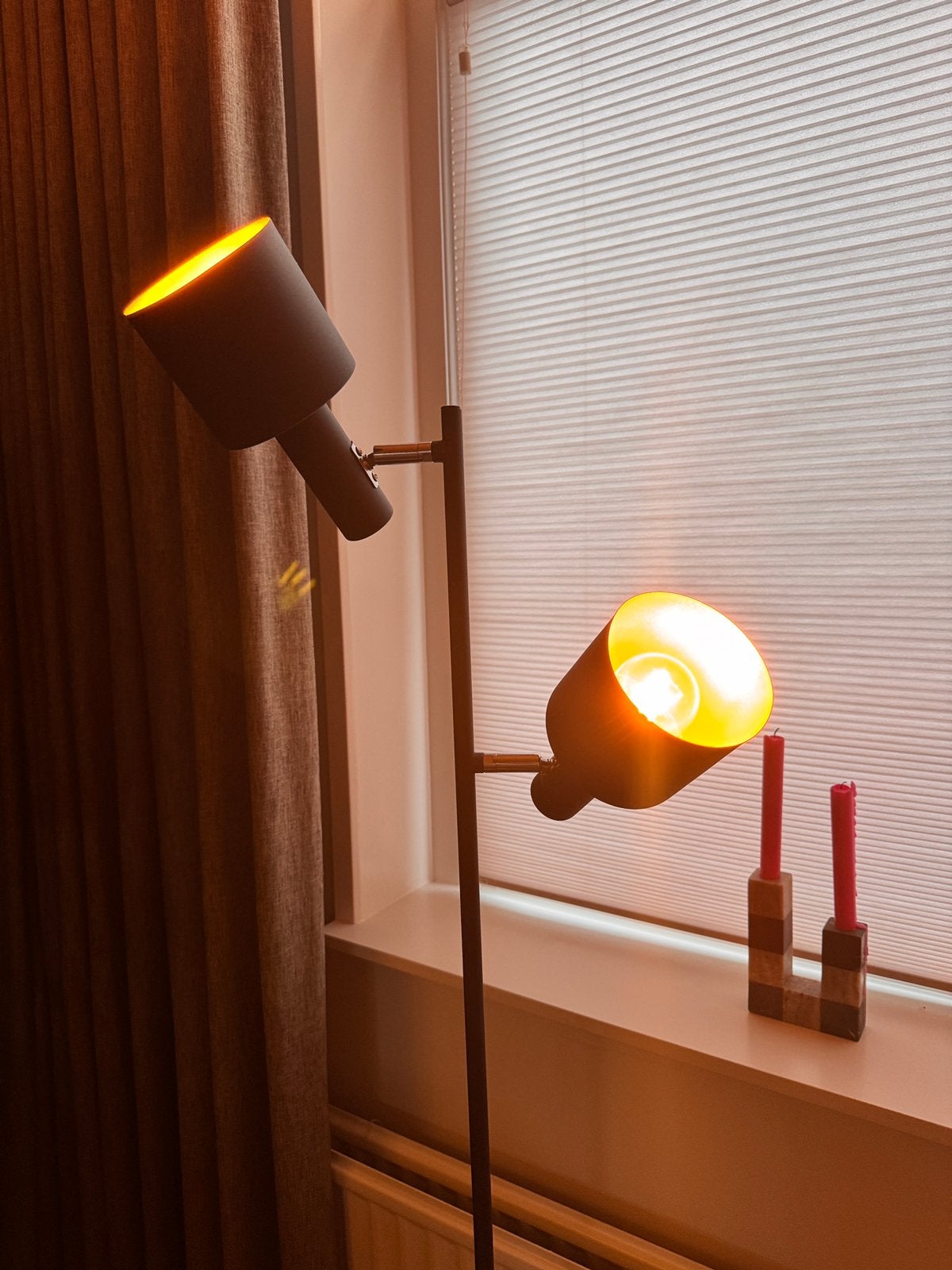 Vloerlamp mat zwart + koper, Ophalen, Zo goed als nieuw, Metaal, 150 tot 200 cm