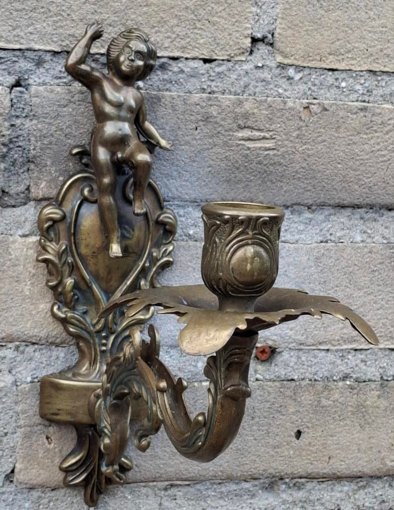 Wandkandelaar. Putti.  21 cm. Messing., Ophalen, Zo goed als nieuw, Metaal, Kandelaar