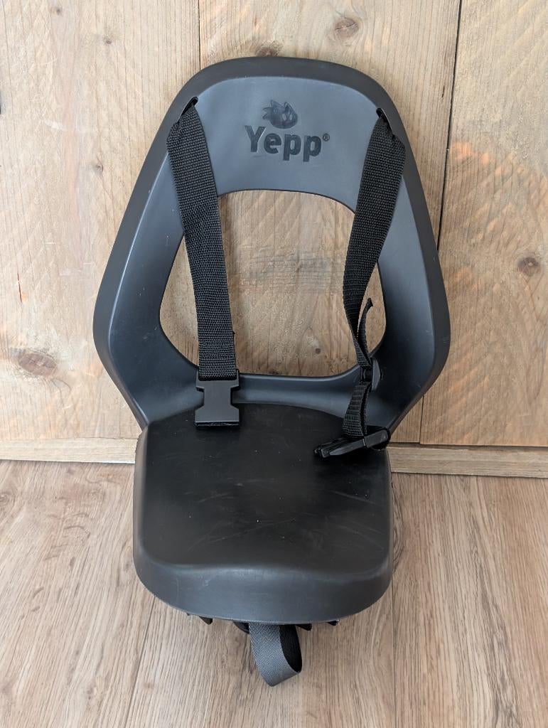 Yepp Junior Achterzitje Zwart, Fietsen en Brommers, Fietsaccessoires | Fietsstoeltjes, Ophalen, Achterzitje, Gebruikt, Yepp