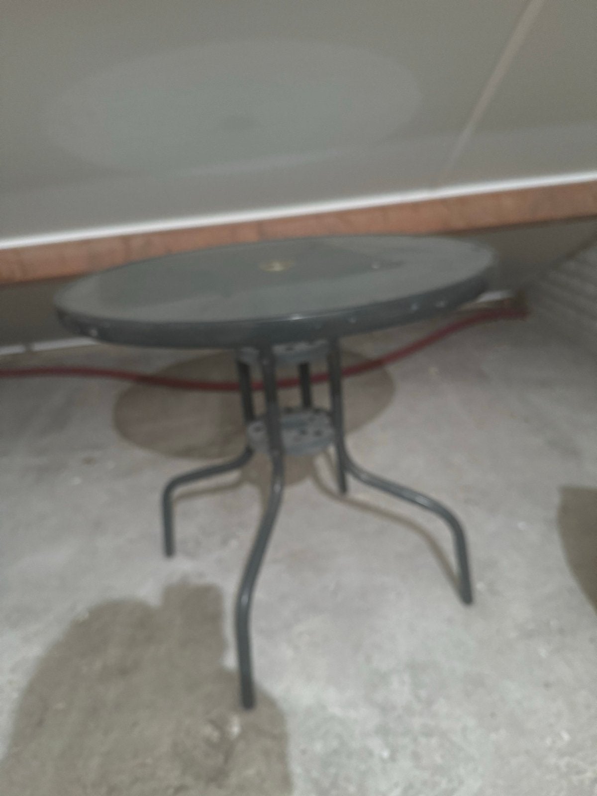 Ronde tuintafel met glazen blad, Ophalen, Gebruikt, Rond, Metaal