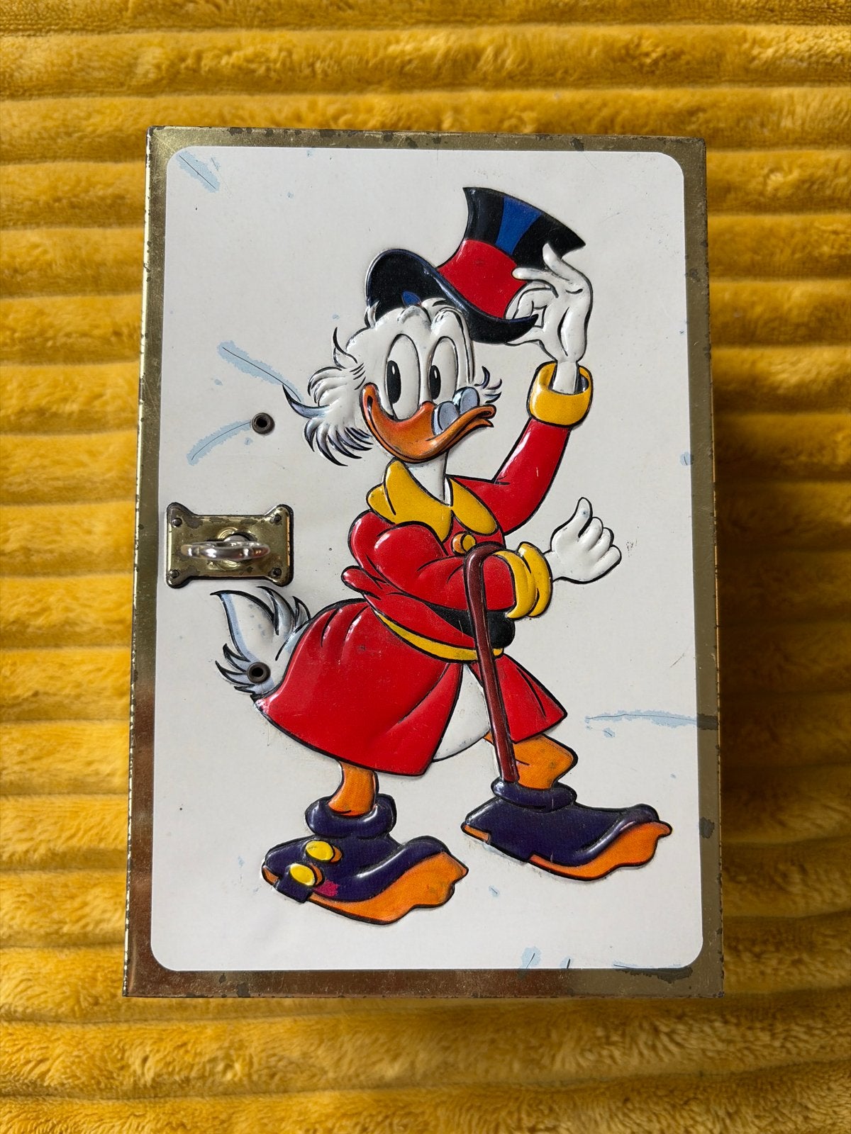 Vintage spaarpot met sleutel - Oom Dagobert, Verzamelen, Ophalen of Verzenden, Overige figuren, Gebruikt, Overige typen