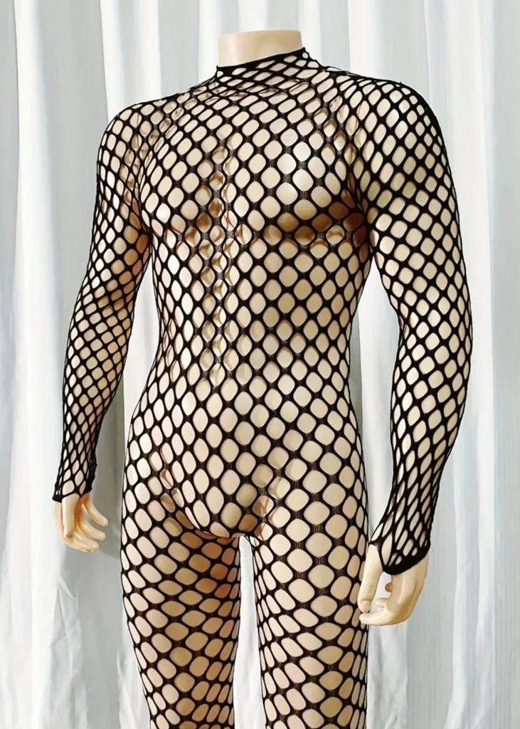 Net suit, Verzenden