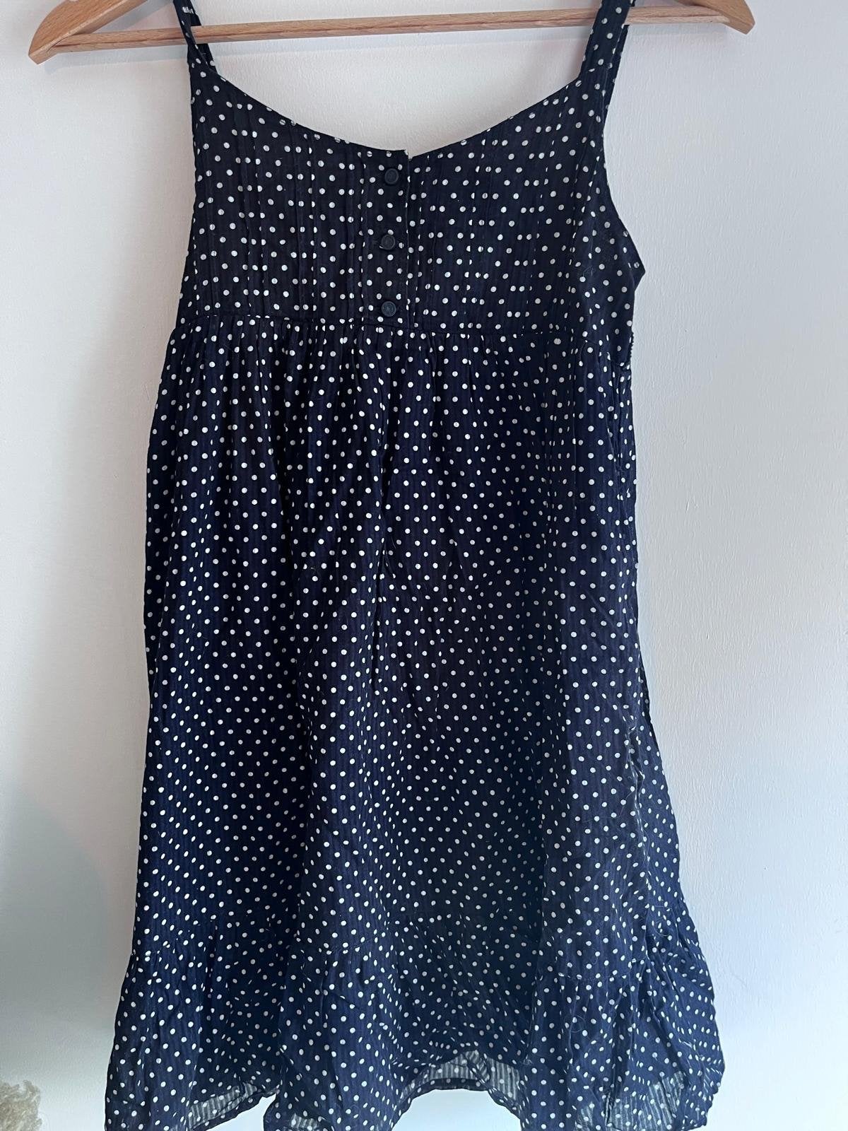 Zomerse marineblauwe jurk met witte stippen, Kleding | Dames, Jurken, Maat 38/40 (M), Blauw, Ophalen of Verzenden, Knielengte