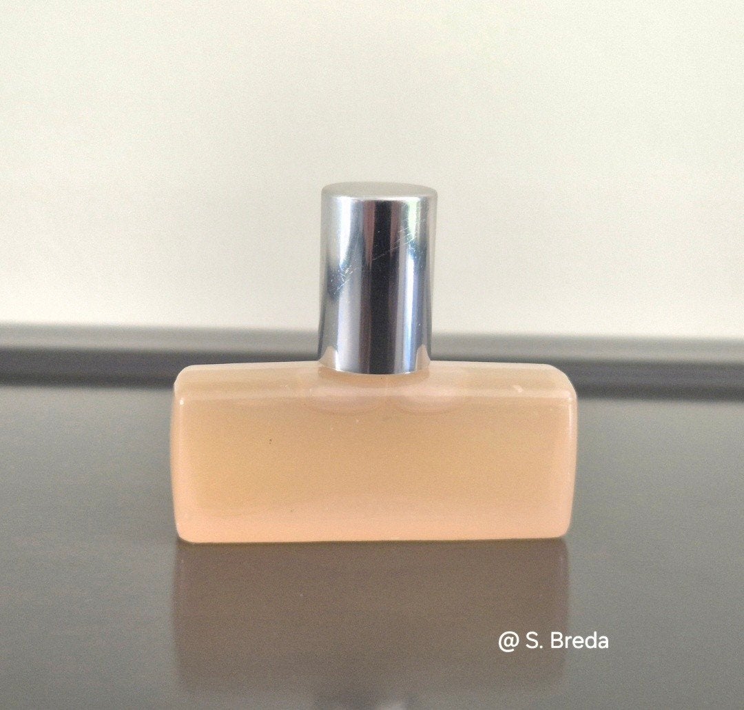 Marc Jacobs - Blush - discontinued Eau de Parfum 5 ml, Ophalen of Verzenden, Gebruikt, Miniatuur, Gevuld