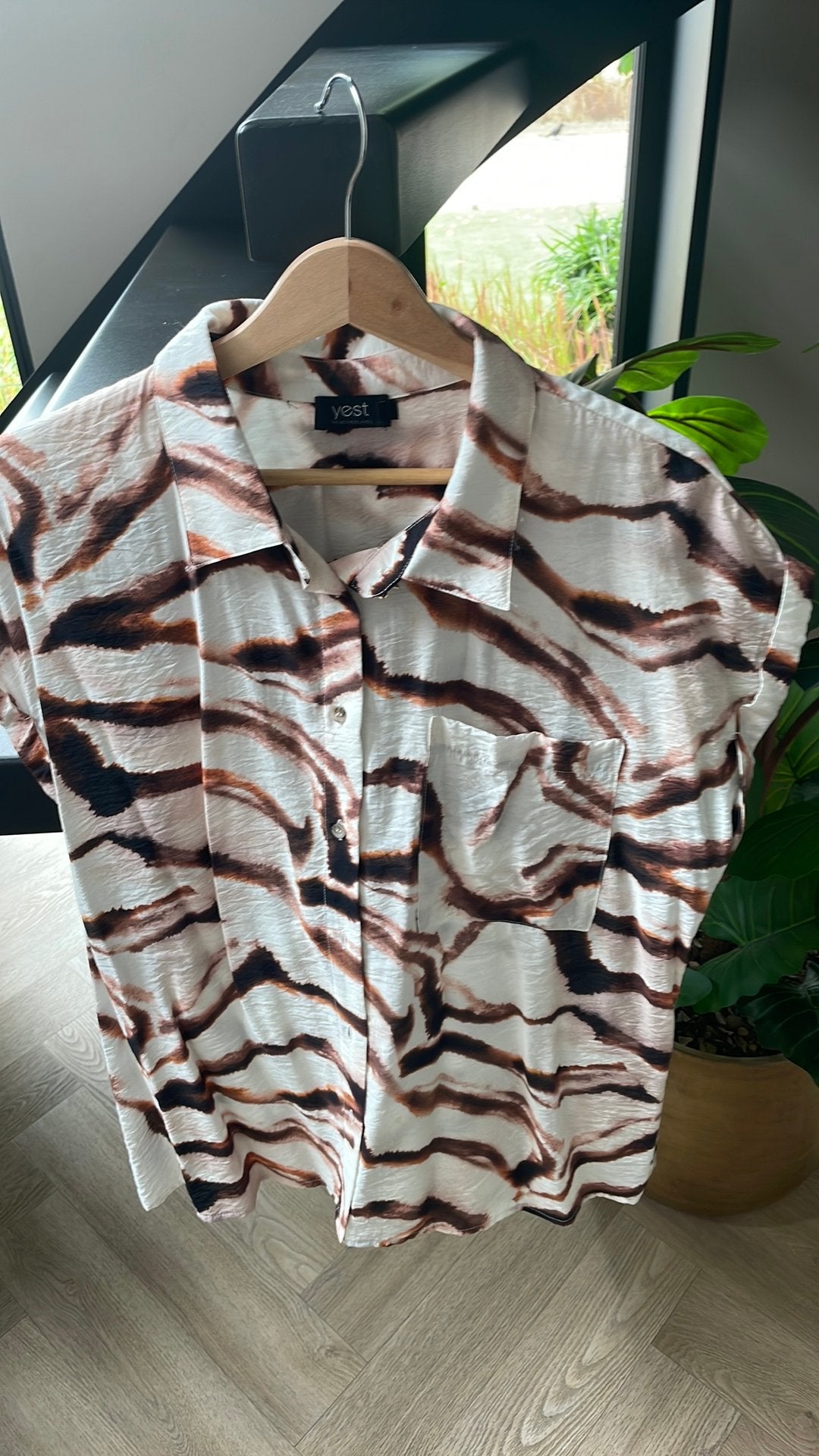 Mouwloos blouse, Kleding | Dames, Ophalen of Verzenden, Zo goed als nieuw, Maat 42/44 (L)